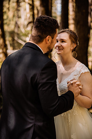 Brian-Grace-Springfield-Oregon-Church-Wedding-2022-0275