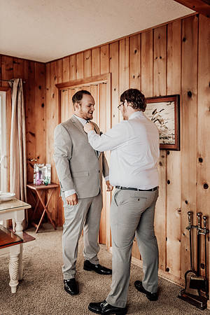 Annie-Ryan-Lincoln-city-roads-end-park-oregon-elopement-photos-10