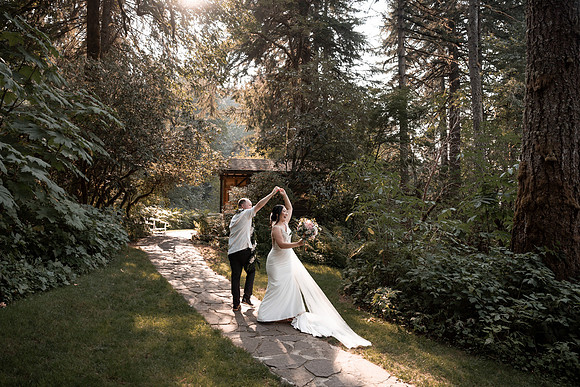 Ryan-Lynsie-Bridal-Veil-Lakes-Portland-Oregon-Weddingg-123