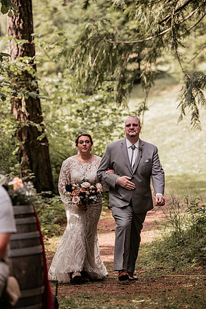 Mark-Darian-Peck-2024-Wedding-Photos-ceremony (13 of 45)
