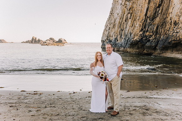 JARED-ALEX-SEAL-ROCK-OREGON-ELOPEMENT-PHOTOS (53 of 241)