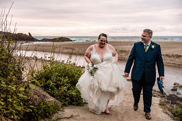 Jon-Kimberli-Chinook-Winds-Lincoln-City-Oregon-Wedding-2022 (183 of 139)