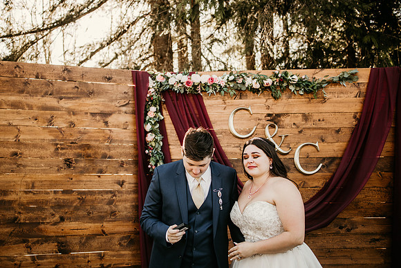 Connor-Cierra-Ranier-Washington-Barn-Rustic-Wedding-Washington-Wedding-Photos-9938