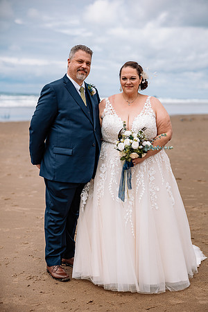 Jon-Kimberli-Chinook-Winds-Lincoln-City-Oregon-Wedding-2022 (123 of 139)