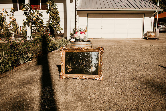Connor-Cierra-Ranier-Washington-Barn-Rustic-Wedding-Washington-Wedding-Photos-9708