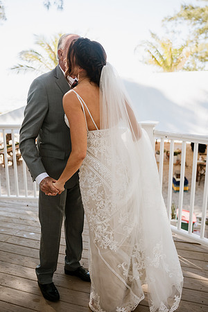 Bennett-Tamra-Sunset-Beach-House-Wedding-Saint-Peterburg-Florida-2021-6310
