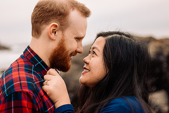 Dylan-Johanna-Fogarty-Creek-Oregon-Engagement-Maternity-Photos (40 of 49)