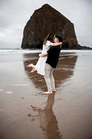 Leon-Katie-Cannon-Beach-Oregon-Engagement-photos (34 of 54)