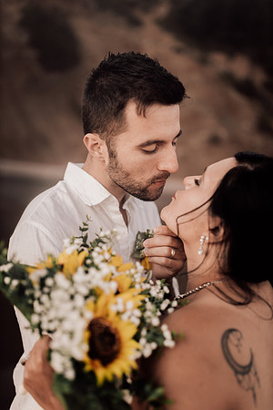 Anthony-Drayann-roadsend-lincoln-city-oregon-elopement-photos-7858