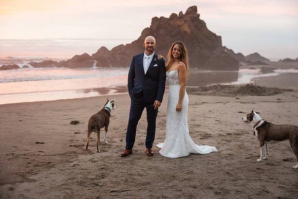 Jillian-Peter-Depoe-Bay-Oregon-Elopement-photos-85