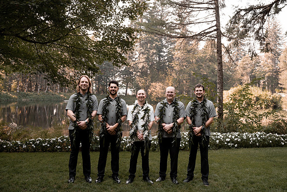 Ryan-Lynsie-Bridal-Veil-Lakes-Portland-Oregon-Weddingg-107