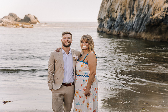 JARED-ALEX-SEAL-ROCK-OREGON-ELOPEMENT-PHOTOS (80 of 241)