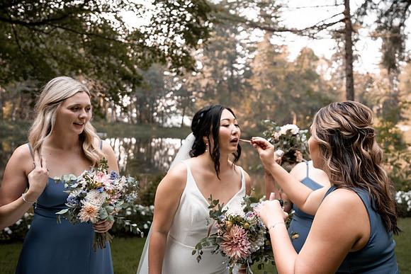 Ryan-Lynsie-Bridal-Veil-Lakes-Portland-Oregon-Weddingg-84