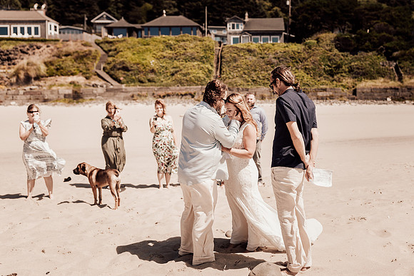 Ty-Sandy-lincoln-city-oregon-roads-end-elopement-photographer-9469