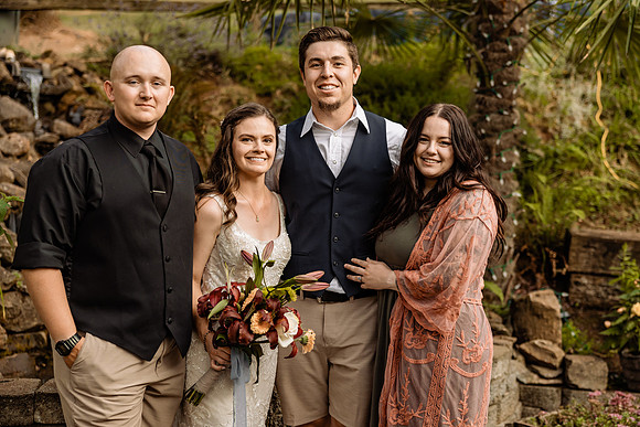 Nick-Melissa-backyard-Oregon-Wedding-2022-110