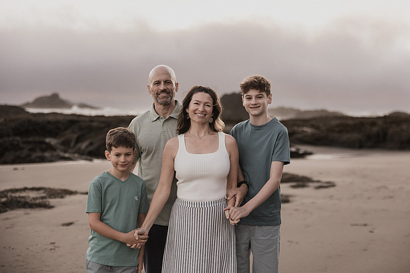 NATALIE-Family-Vacation-Photos-Lincoln-City-Oregon-2025 (30 of 52)