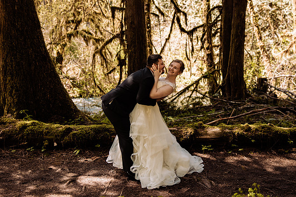 Brian-Grace-Springfield-Oregon-Church-Wedding-2022-0320