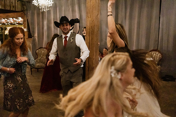 Gage-Mckayla-Adeline-Farm-Wedding-Photos-2021-1227