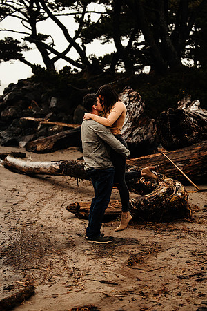 Derek-Surprise-Proposal-Engagement-Lincoln-City-Oregon-2021-Photos-4441