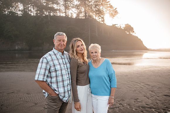 Camille-Neskowin-Family-Photos-2025 (39 of 92)