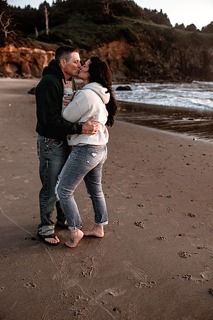 Mike-Heather-Depoe-Bay-Oregon-Anniversary-Photos (52 of 71)