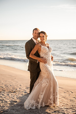 Bennett-Tamra-Sunset-Beach-House-Wedding-Saint-Peterburg-Florida-2021-2-12