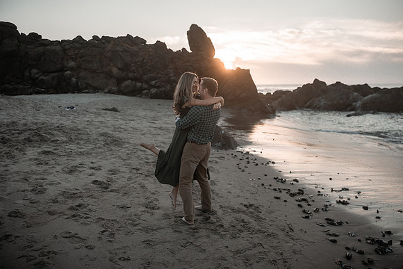 Justin-Megan-Forgarty-Creek-Engagement-Family-Photo-Session-19
