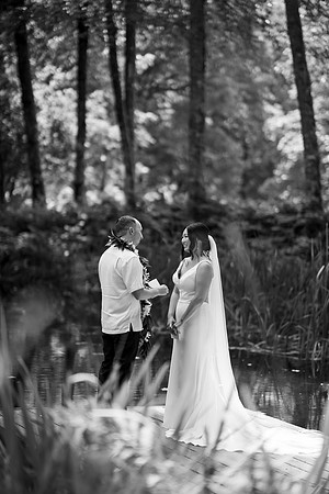 Ryan-Lynsie-Bridal-Veil-Lakes-Portland-Oregon-Weddingg-20