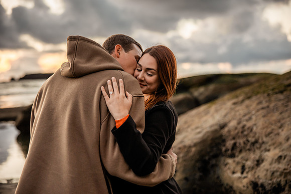 cole-jenn-suprise-proposal-otter-crest-beach-depoe-bay-oregon-photos-9794