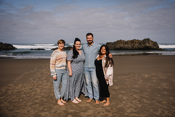 Family-Photos-2024-Lincoln-City-Oregon--41