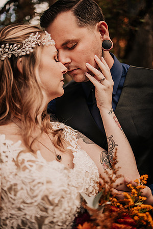 Autumn-Brad-Fall-Eugene-Oregon-Hendricks-Park-Elopement-Wedding-Photos-0370