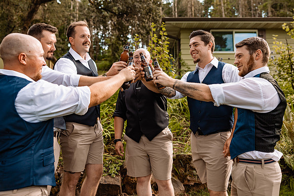 Nick-Melissa-backyard-Oregon-Wedding-2022-25