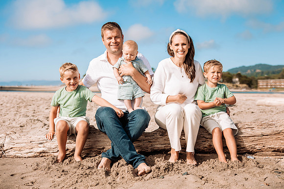 Nancy-Neskowin-Family-Vacation-2022-1045