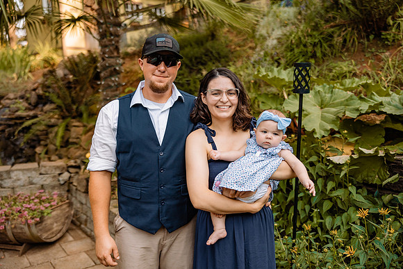 Nick-Melissa-backyard-Oregon-Wedding-2022-35