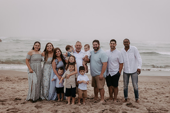 Family-Photos-2024-Lincoln-City-Oregon--49