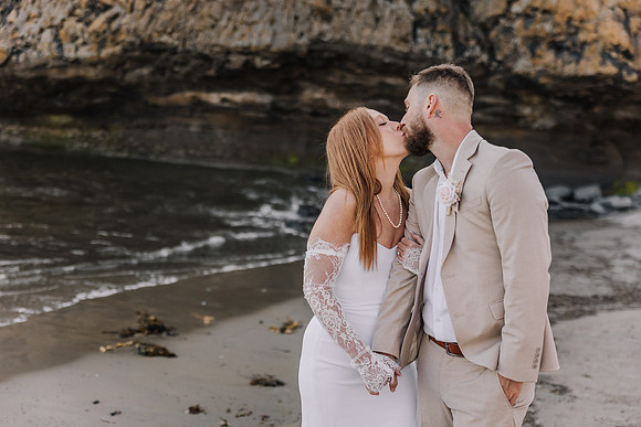 JARED-ALEX-SEAL-ROCK-OREGON-ELOPEMENT-PHOTOS (142 of 241)