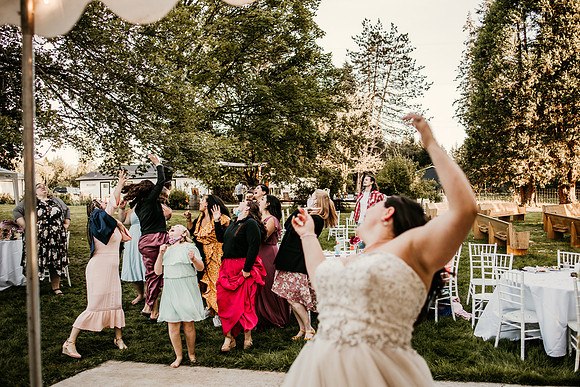 Connor-Cierra-Ranier-Washington-Barn-Rustic-Wedding-Washington-Wedding-Photos-0358
