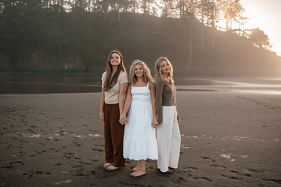 Camille-Neskowin-Family-Photos-2025 (47 of 92)