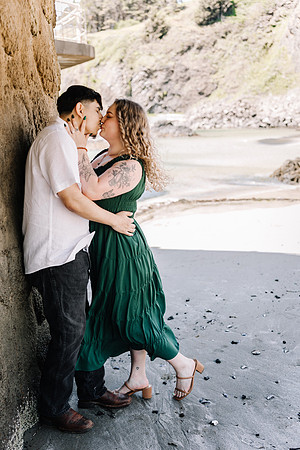 Yaquina-Engagement-Photos-2025 (27 of 33)