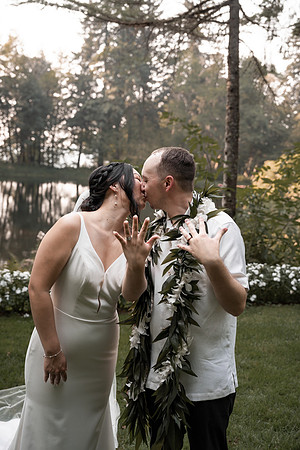 Ryan-Lynsie-Bridal-Veil-Lakes-Portland-Oregon-Weddingg-130