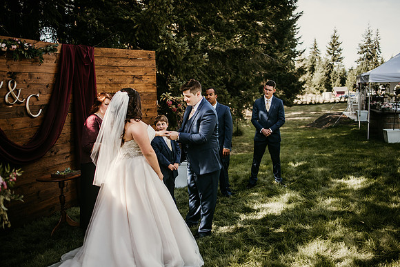 Connor-Cierra-Ranier-Washington-Barn-Rustic-Wedding-Washington-Wedding-Photos-7037