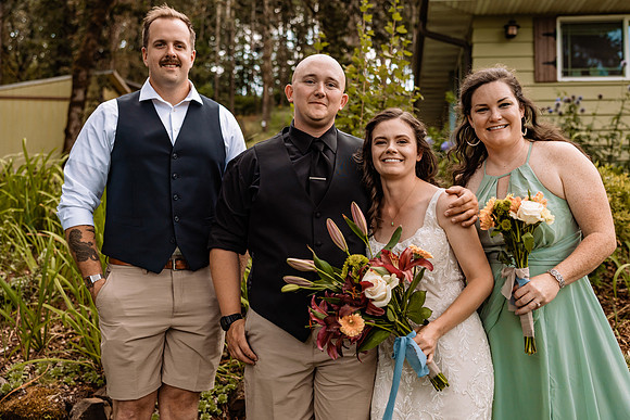 Nick-Melissa-backyard-Oregon-Wedding-2022-21