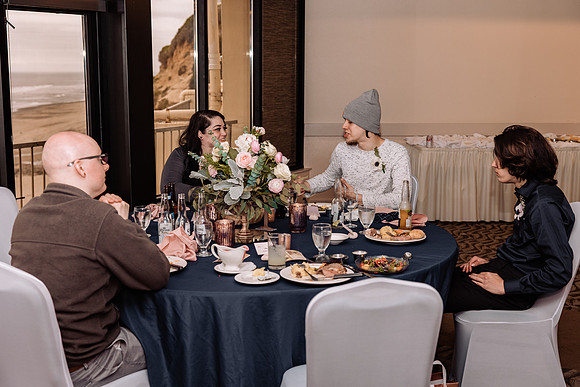 Jeff-April-Inn-Spanish-Head-Lincoln-City-oregon-Wedding-2022 (281 of 299)