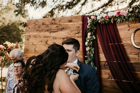 Connor-Cierra-Ranier-Washington-Barn-Rustic-Wedding-Washington-Wedding-Photos-9942