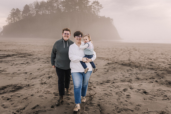 Beth-Family-Photos-2025 (5 of 31)
