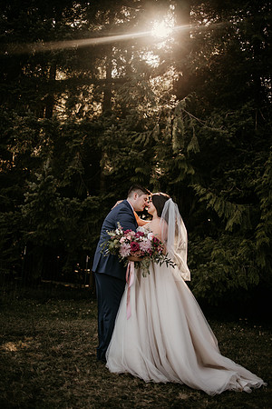 Connor-Cierra-Ranier-Washington-Barn-Rustic-Wedding-Washington-Wedding-Photos-9388