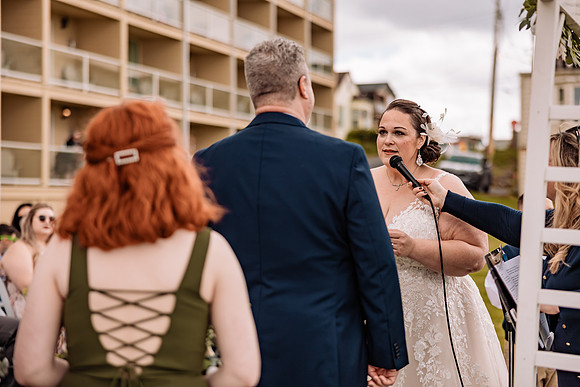 Jon-Kimberli-Chinook-Winds-Lincoln-City-Oregon-Wedding-2022 (79 of 139)