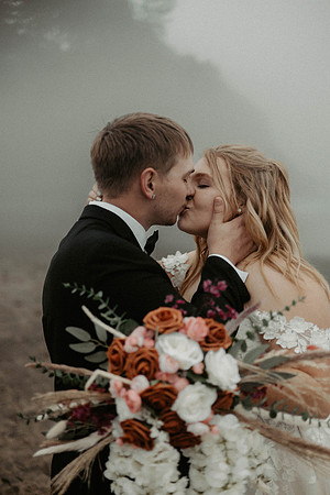 Dalten-MacKenzie-Neskowin-oregon-Elopement-photos (45 of 70)
