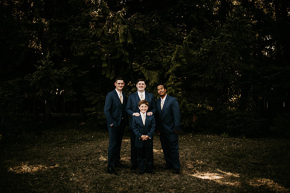 Connor-Cierra-Ranier-Washington-Barn-Rustic-Wedding-Washington-Wedding-Photos-9356