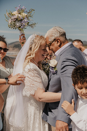 Marcus-Lori-Chinook-Winds-Seafood-Grille-Lincoln-City-Oregon-Wedding-Photos (200 of 477)